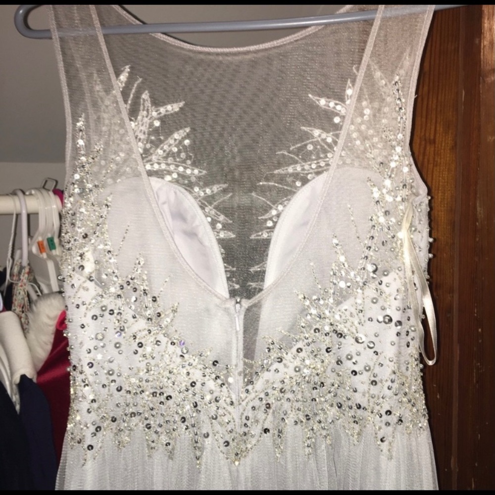 Prom Dress - Picture 3 of 4
